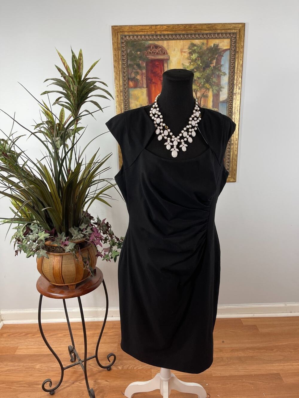 Dana Buchman Ruched Sheath Dress Women’s Size 14 Black Old Money Cocktail Party